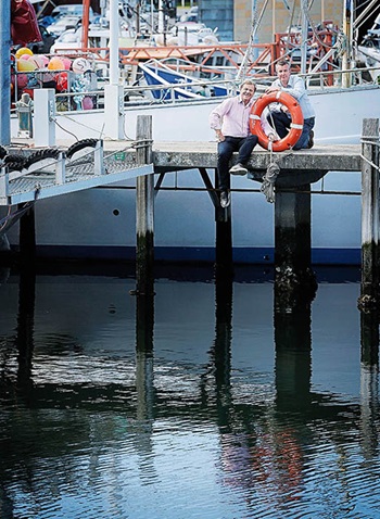 Photo of journalist Ray Martin and Tasmanian Seafood Industry Council chief executive Julian Harrington