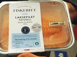 Photo of packaged fish with the Keep-it® indicator